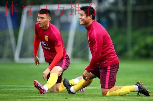 中国杯 | 范晓冬：我们会把头抬起来，为下一场比赛全力以赴